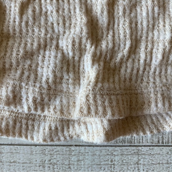 American Eagle Waffle Knit Longsleeve  [NWT] - Picture 5 of 5